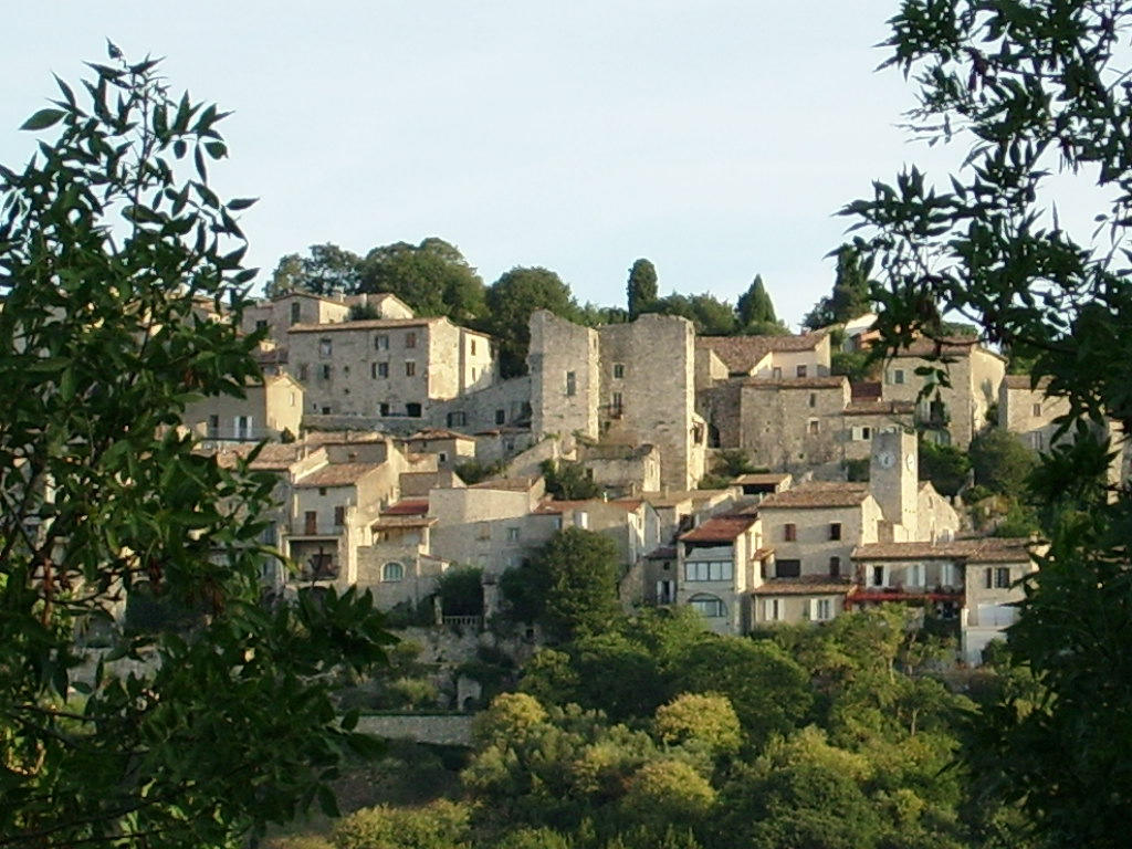 ホテル Logis Le Relais Sarrasin Vezenobres エクステリア 写真