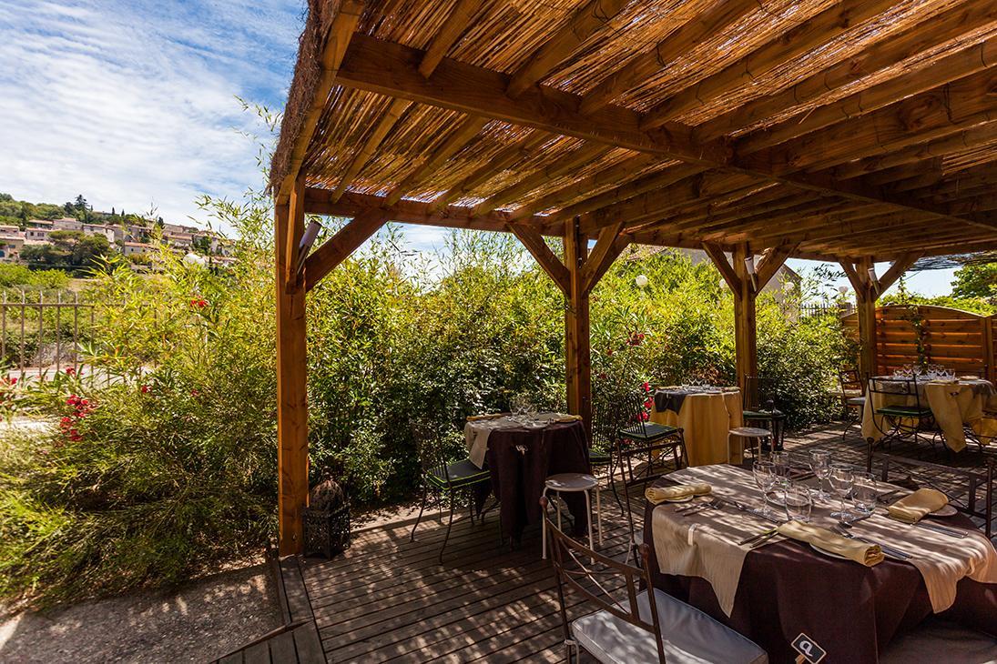 ホテル Logis Le Relais Sarrasin Vezenobres エクステリア 写真