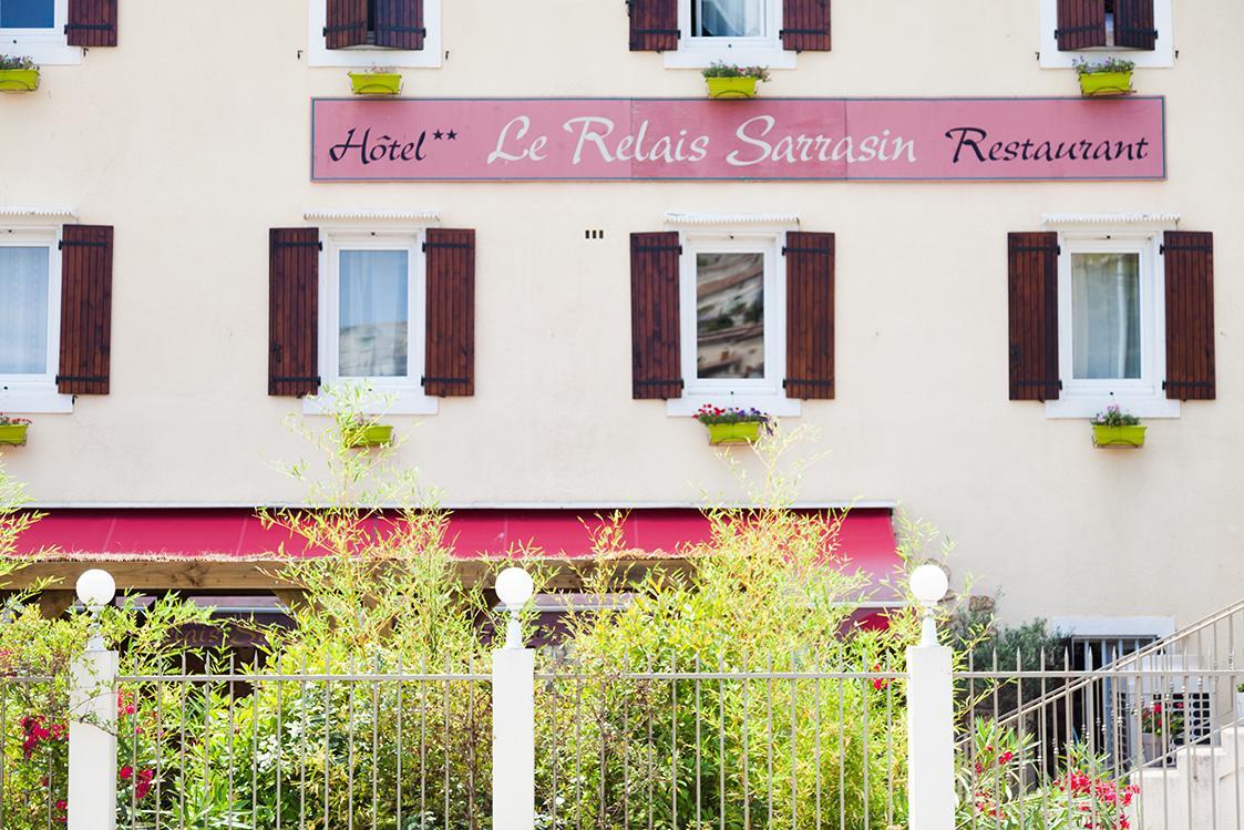 ホテル Logis Le Relais Sarrasin Vezenobres エクステリア 写真
